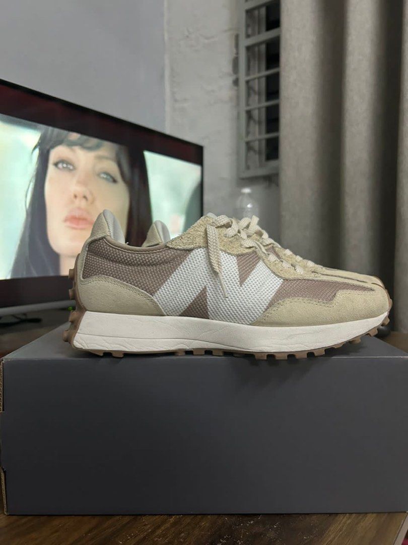 NEW BALANCE 327