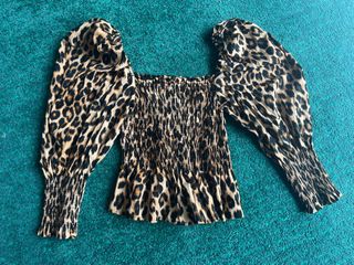 (Category: ) located in . Submitted by goodshopping22 (Listing ID 1284838268, Image 1). Description: .