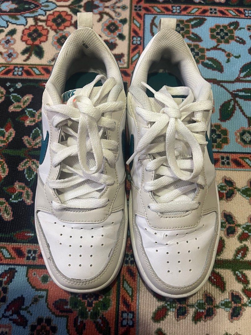 nike court borough 23.5