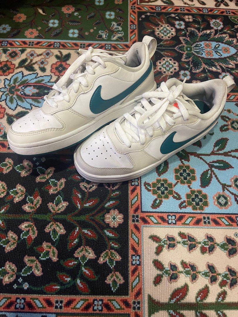 nike court borough 23.5