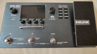 （分類：）位於 。 由 benlam129 提交（商品編號 1284945594，圖片 1）。簡介： 。