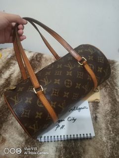 (Category: ) located in . Submitted by luxbagelyas (Listing ID 1284936722, Image 1). Description: .