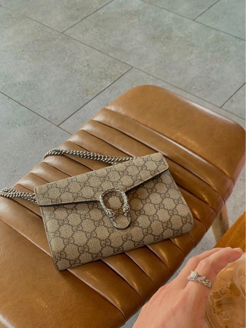 Original boutique Gucci sling bag Luxury Bags Wallets on Carousell