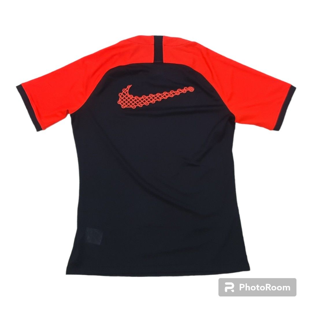 liverpool fc chinese new year kit