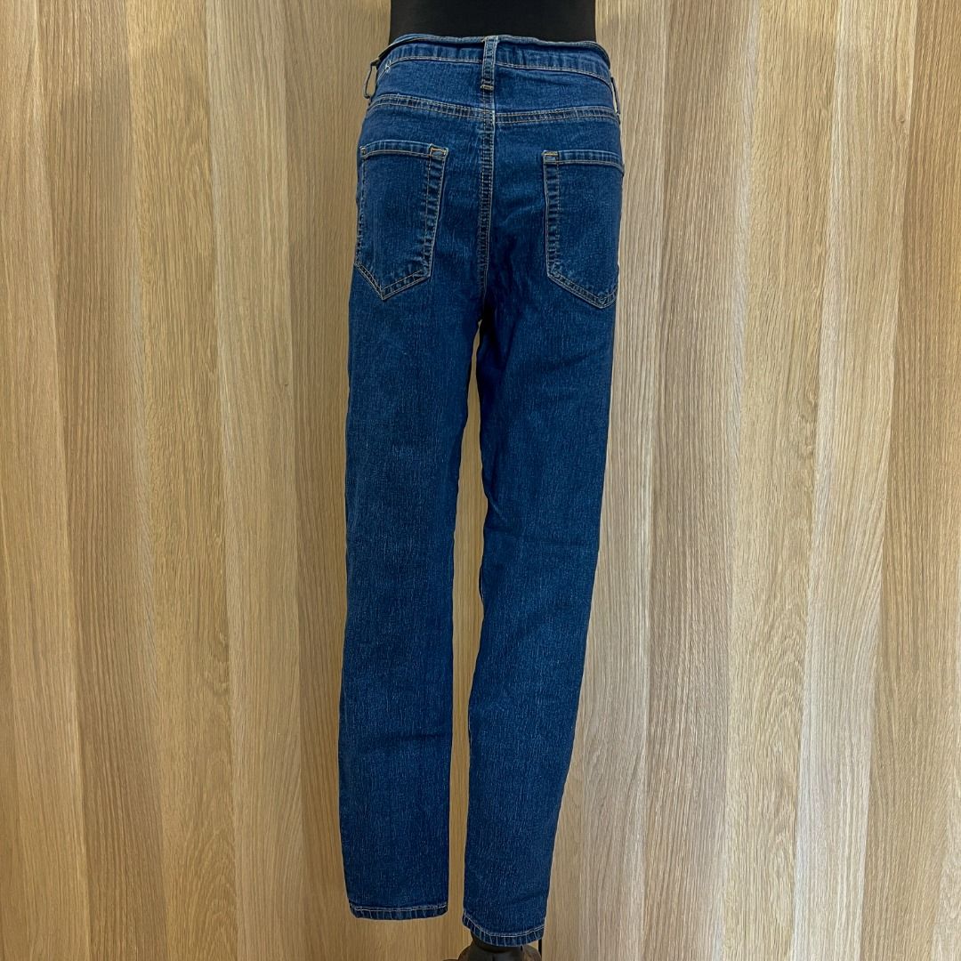 Size 3 in shop forever 21 jeans