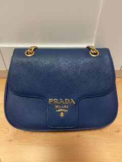 Prada bag Carousell