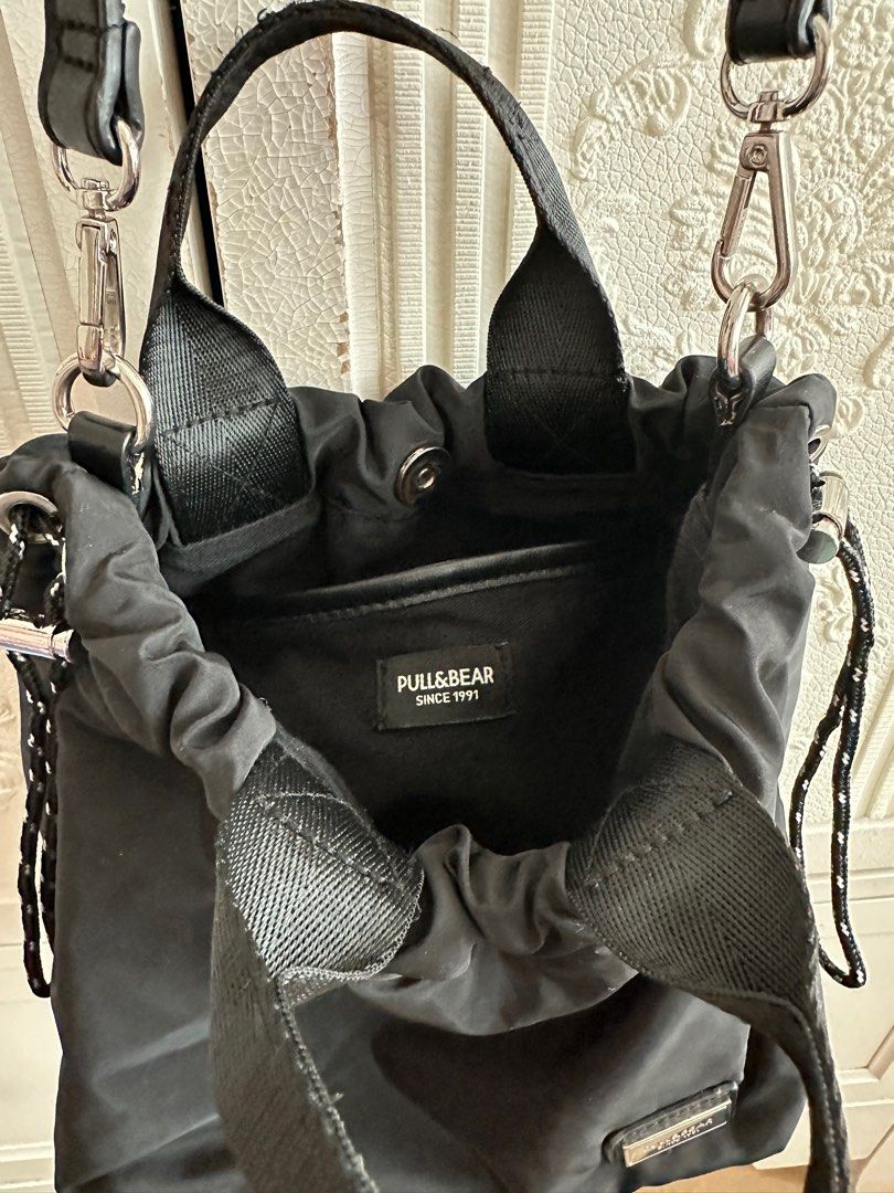 Pull and new arrivals bear bucket bag