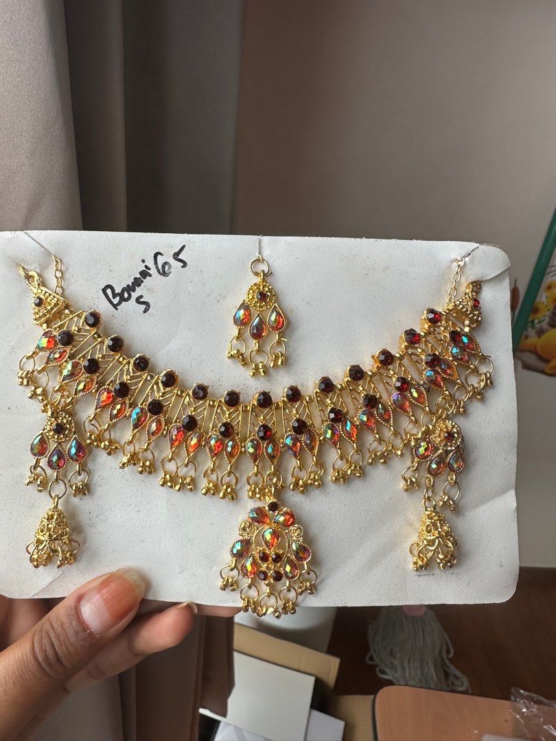 Red and orange choker set with tikka Women s Fashion Jewelry