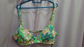 (Category: ) located in . Submitted by ashahera (Listing ID 1284903799, Image 1). Description: .
