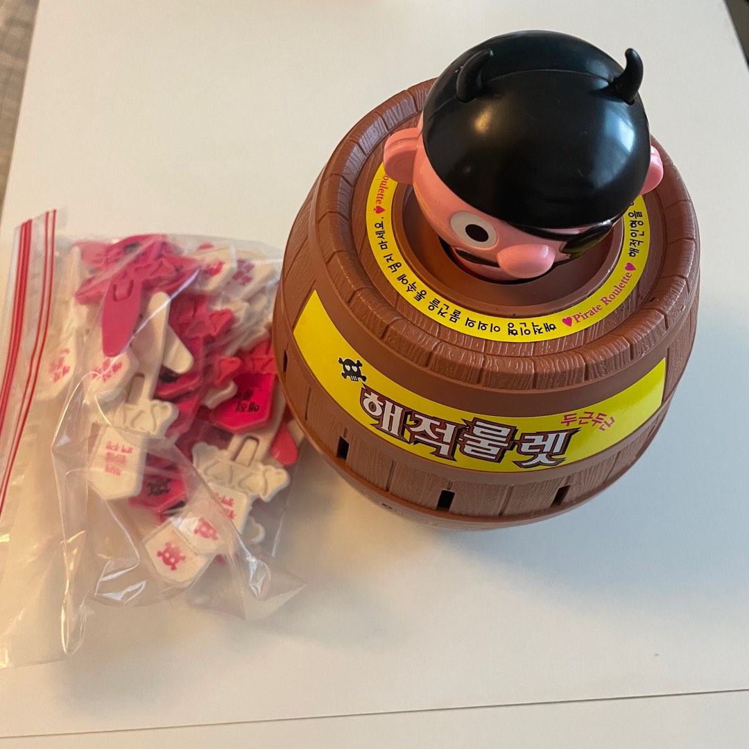 Running man pirate pop up game deals