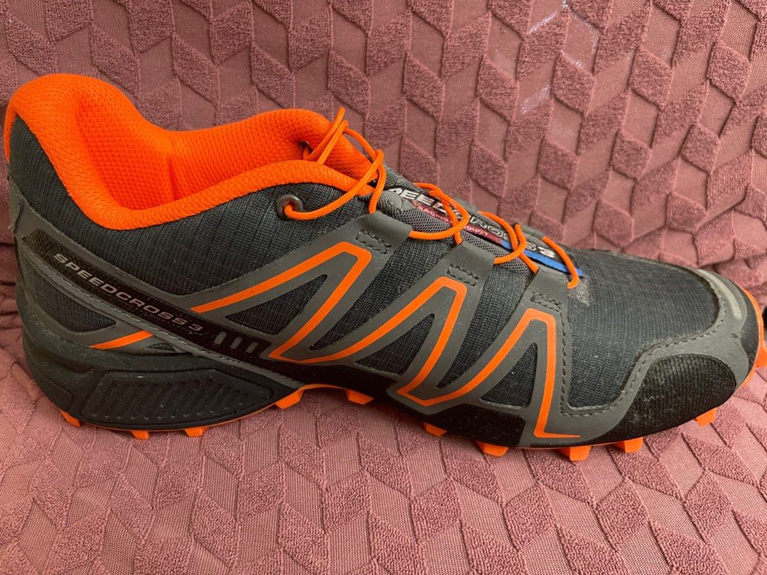 Salomon Track Shoes