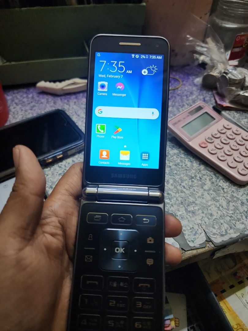 samsung folder 1 (Category: Samsung) located in Manila. Submitted by iamjen269249238 (Listing ID 1285055154, Image 1). Description: pang back up phone, touch screen, pwede downloadan ng apps, unit only.