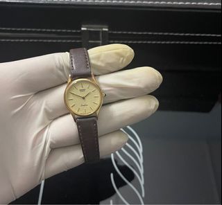 Buy used watches hotsell online
