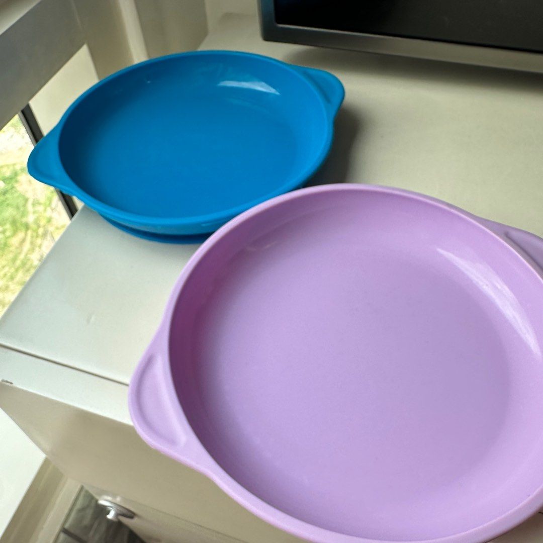 Set of 2 Marcus & Marcus Plates (Category: Weaning & Toddler Feeding) located in Pasig City. Submitted by letsygread9 (Listing ID 1284965413, Image 2). Description: Get both for 250 Payment must be made before pick up is booked. No COD Payment is only through BPI, BDO or GCash .