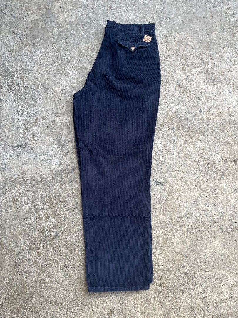 St. John's Bay Corduroy pants W34 L42, Men's Fashion, Bottoms, Jeans on  Carousell