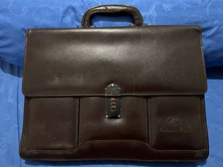 (Kategori: ) berada di . Dikirim oleh misya_store (ID iklan 1284800492, Gambar 1). Deskripsi: .