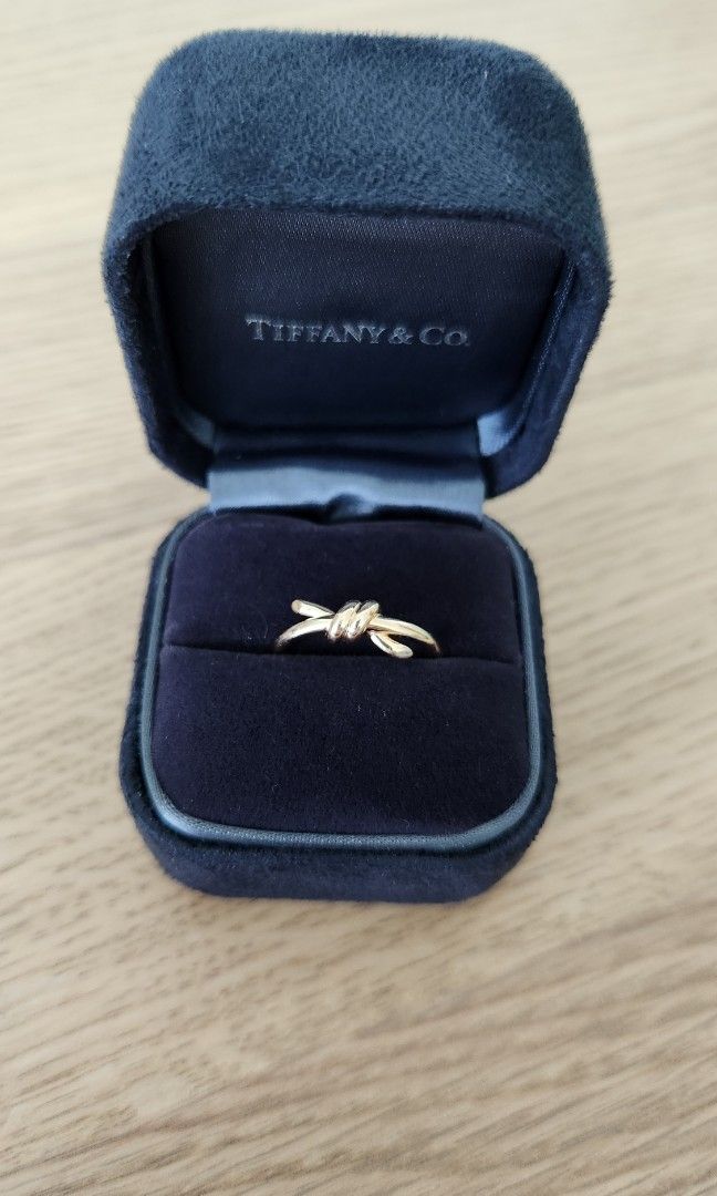 Tiffany & Co. 18k White Gold Diamond Infinity Band Ring Size 7 w/ BOX
