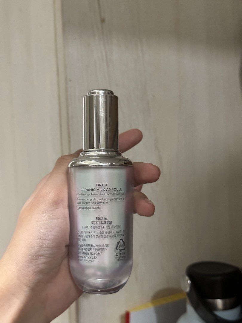 TIRTIR Ceramic Deep Moisturizing Milk Ampoule (40ml) (Category: Face Care) located in San Fernando. Submitted by httpeli (Listing ID 1284897747, Image 2). Description: bought last december (barely used) no box na.