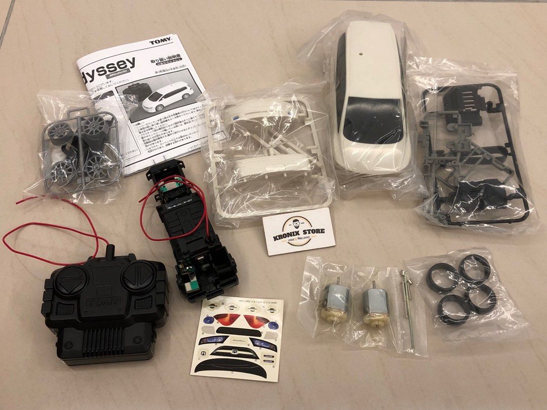 Tomy Tomitech Honda Odyssey Remote Control RC Model Kit, Hobbies