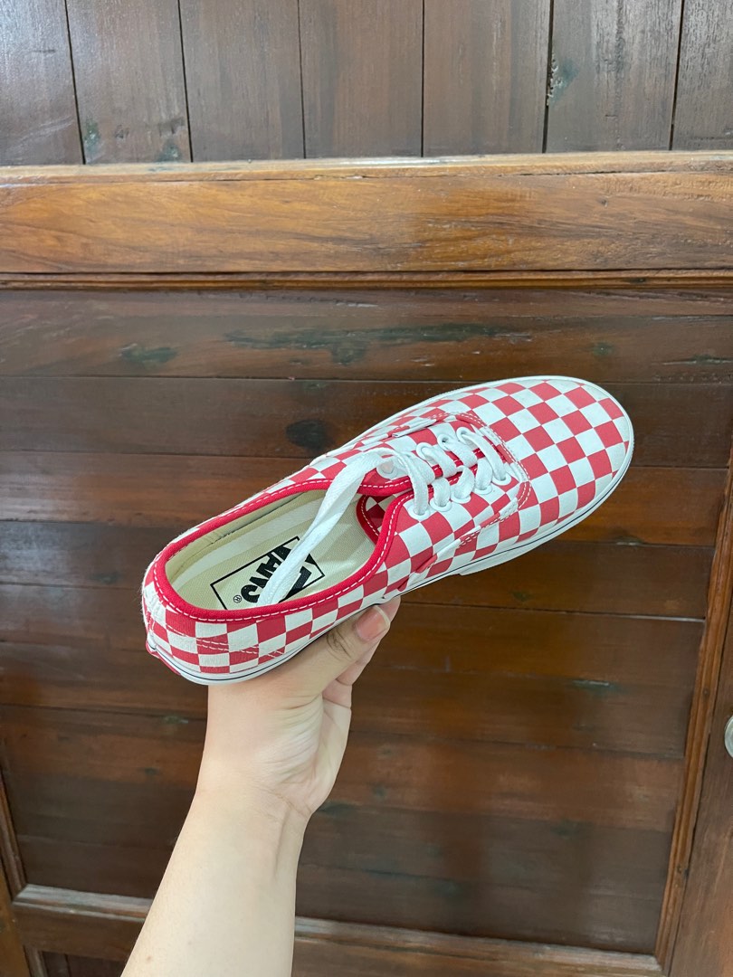 Vans authentic platform red 2025