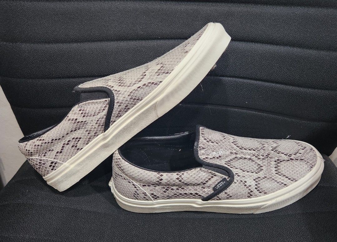 Slip on snake clearance