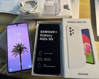 White Samsung A52s 5G