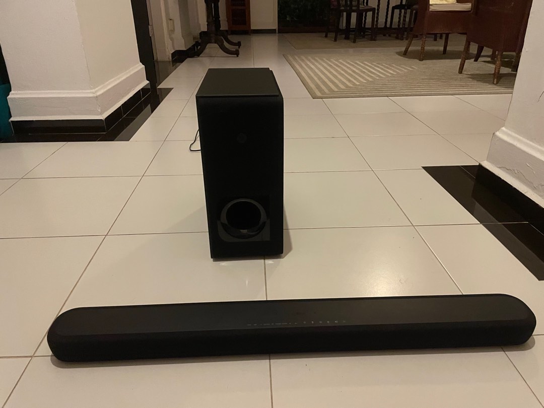 Yamaha subwoofer NS WSW44 and front soundbar Audio Soundbars