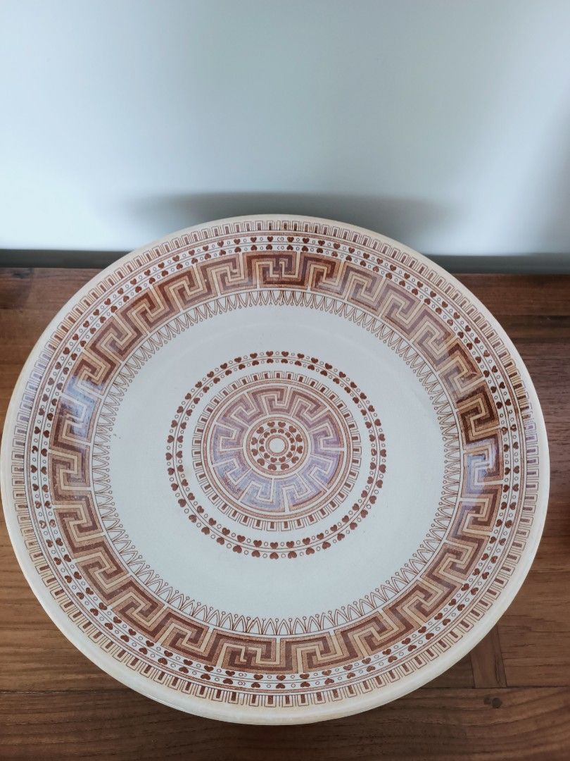 Yamasho Iron Stoneware Large Plate, Hobbies & Toys, Memorabilia