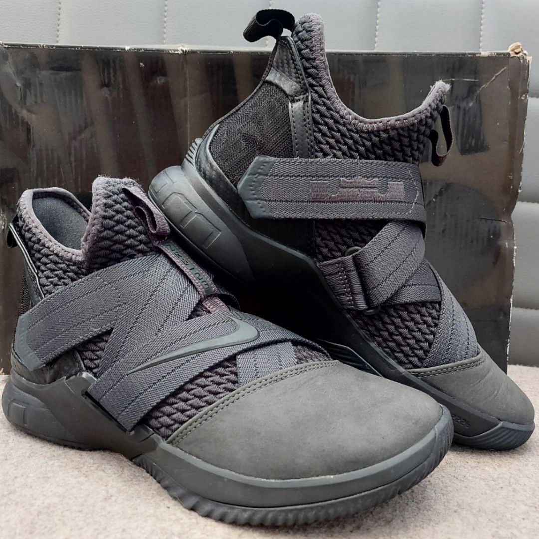 Lebron soldier 12 dark on sale 23