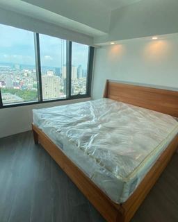 📣1BR (Loft) CONDO UNIT FOR LEASE‼️- One Rockwell East Tower, Makati City