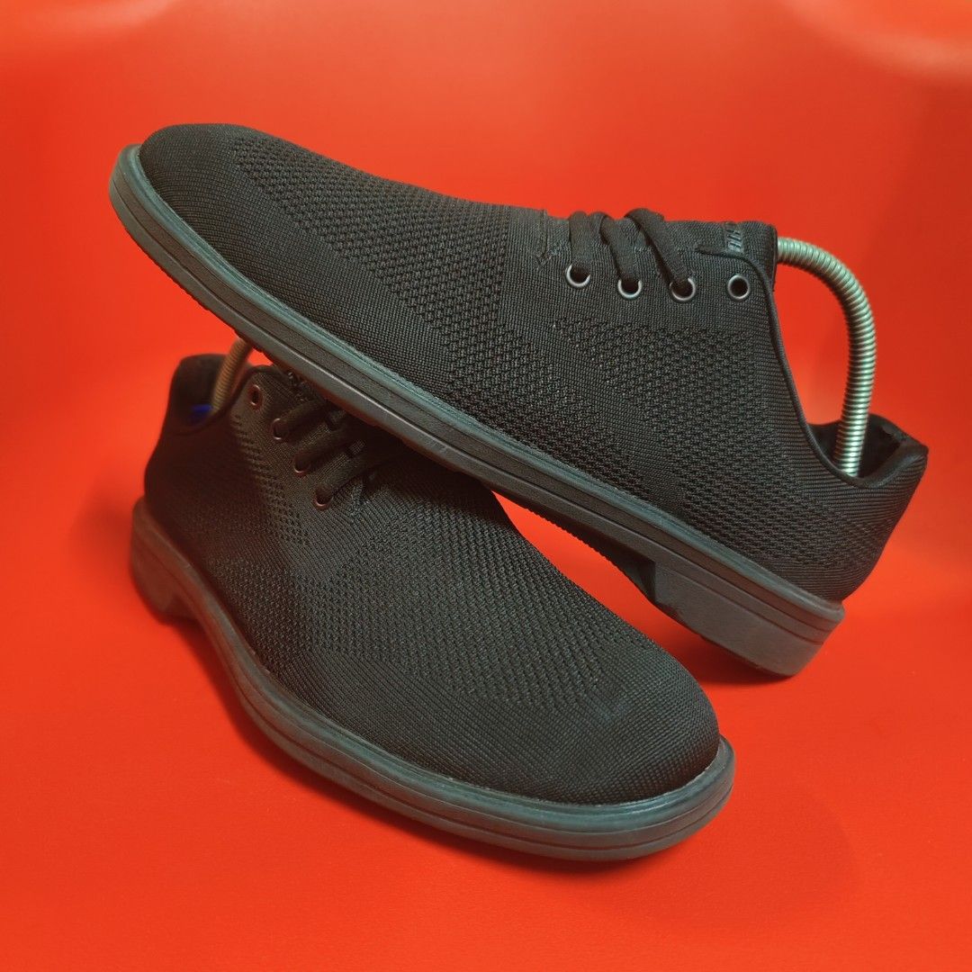 Skechers dolen best sale