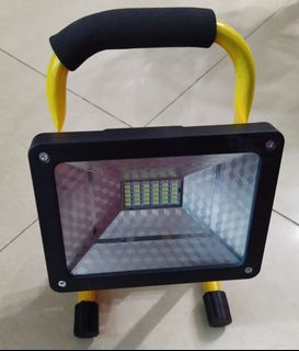 （分類：）位於 。 由 francoxavier66 提交（商品編號 1285096377，圖片 1）。簡介： 。