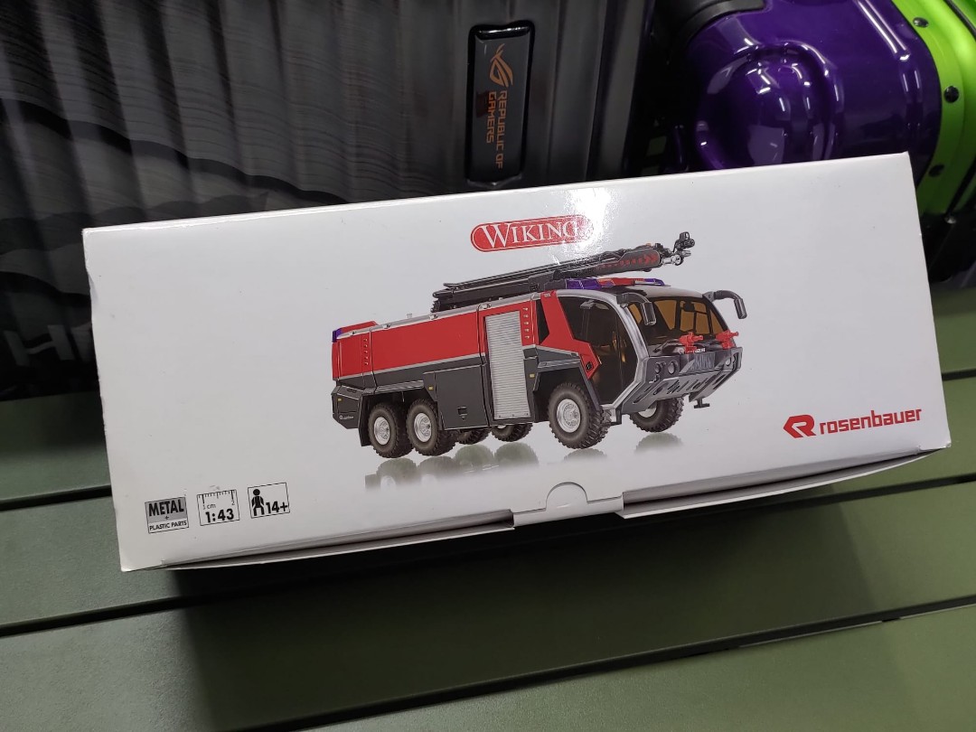 全新Wiking 1/43 Rosenbauer 消防高空伸縮泡塔車, 興趣及遊戲, 玩具 