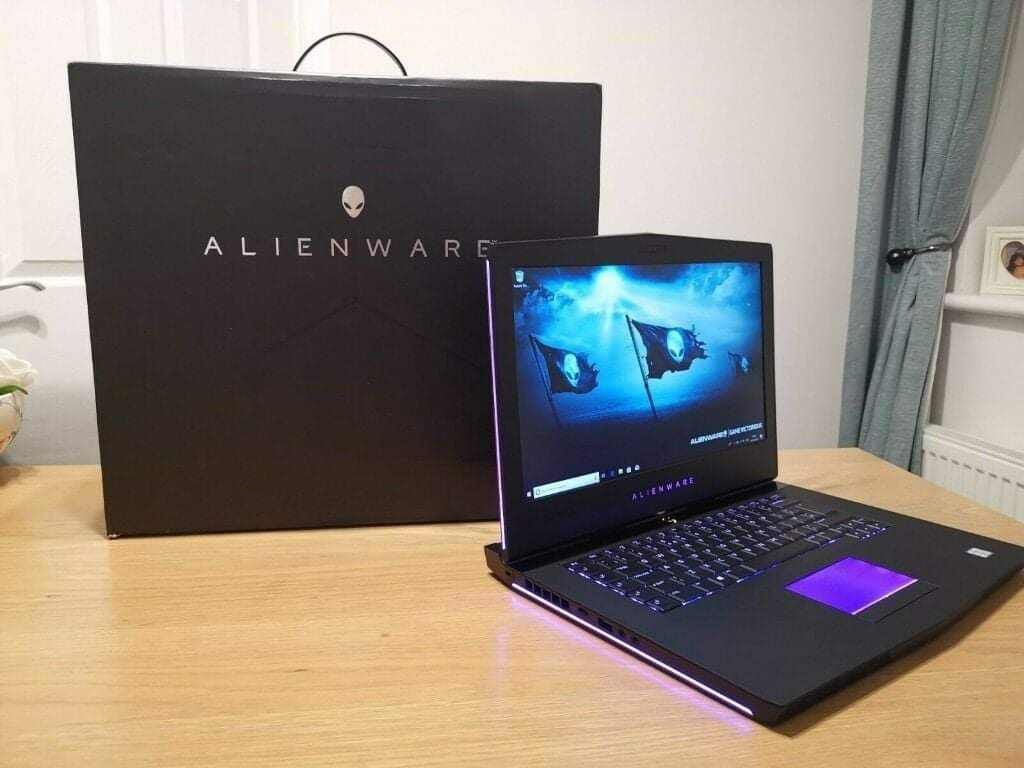 Alienware 15 R3 Core i7 Gaming Laptop (Category: Laptops & Notebooks) located in Lucena. Submitted by makingmarj06205 (Listing ID 1285179871, Image 2). Description: ALiENWARe: �IFS : Alienware 15 R3 Core i7 Laptop �Powerful Laptop for heavy application �For gaming enthusiast. GRAB NA! CONDITION : � Old Stocks. � 2 Units Identical. � Rush selling. First come first served only SPECIFICATION: 15.6 Full HD 1080p Intel Gen i7 6th Gen 6700HQ @ Unlocked