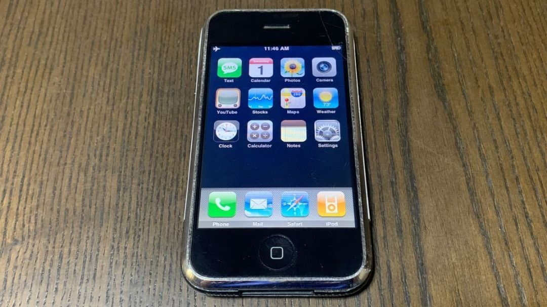 Apple iPhone 2G (初代iPhone) 8GB iOS 1.0, 手提電話, 手機, iPhone