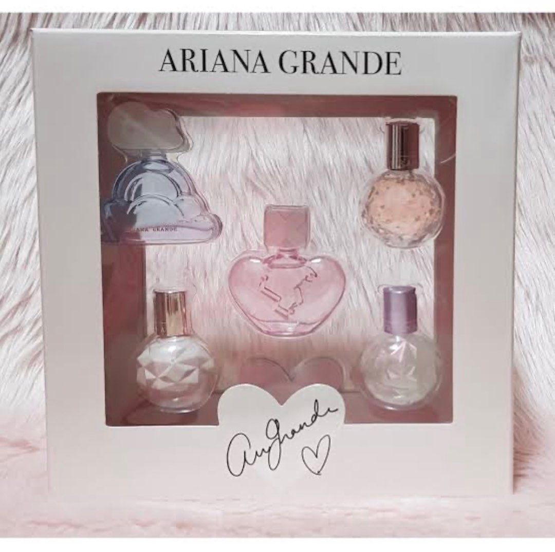 Ariana Grande Deluxe Mini Parfum Coffret Set per piece