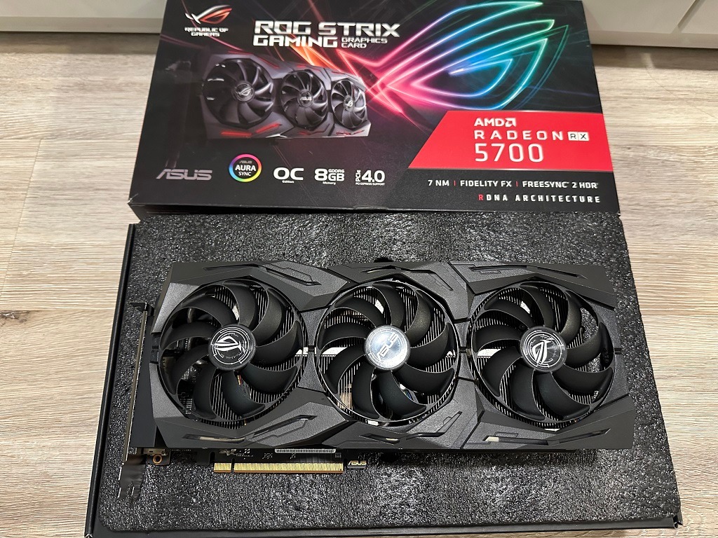 Rx store 5700 strix