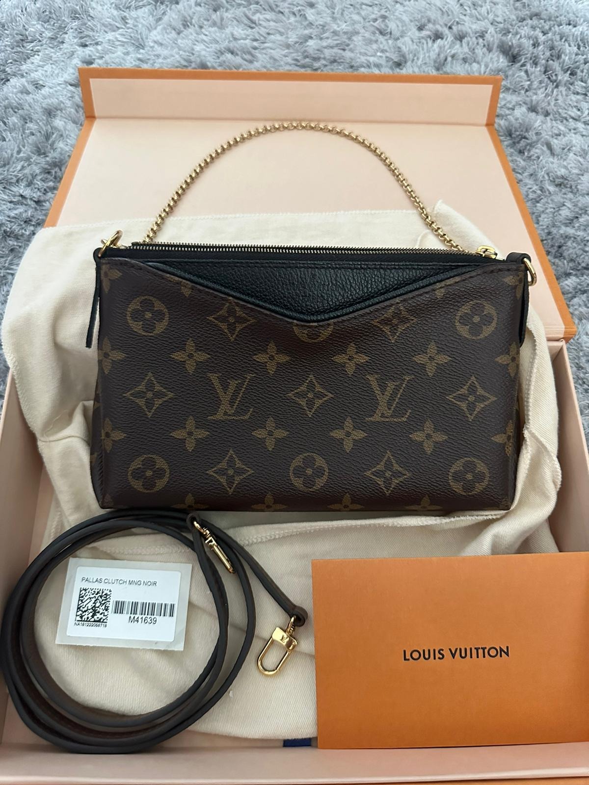 pallas mng full noir