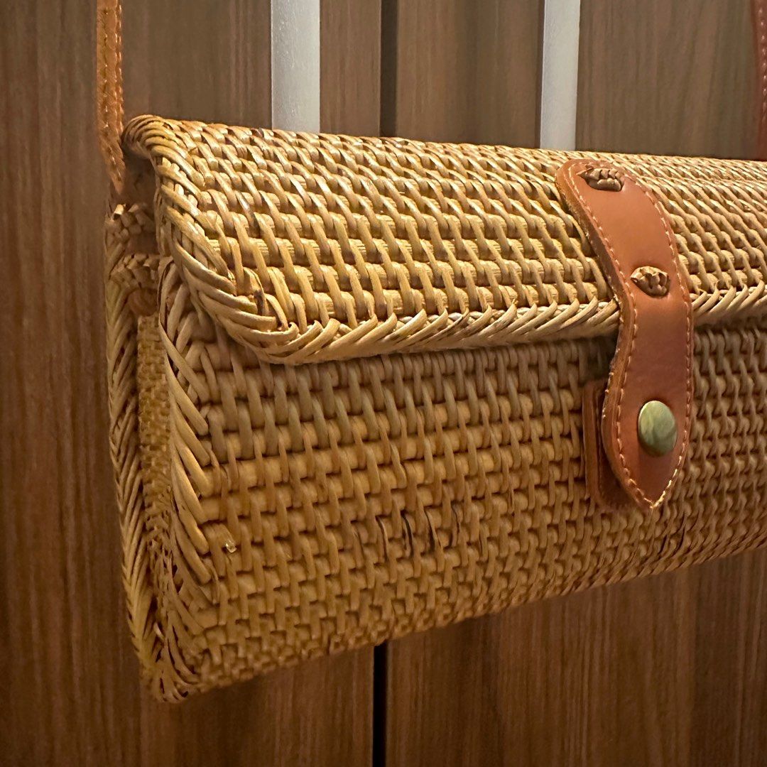 Bali deals woven bags