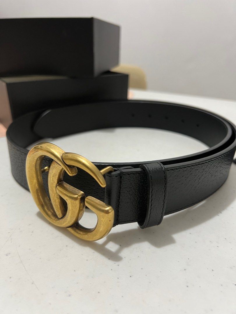 Gucci black logo belt top