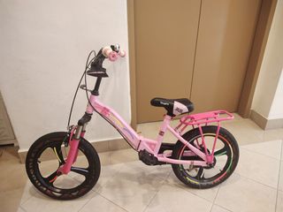 (Category: ) located in . Submitted by marcwang (Listing ID 1285126655, Image 1). Description: .