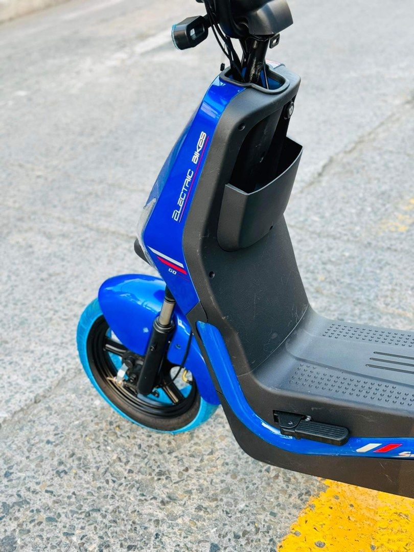 Commander electric top trike