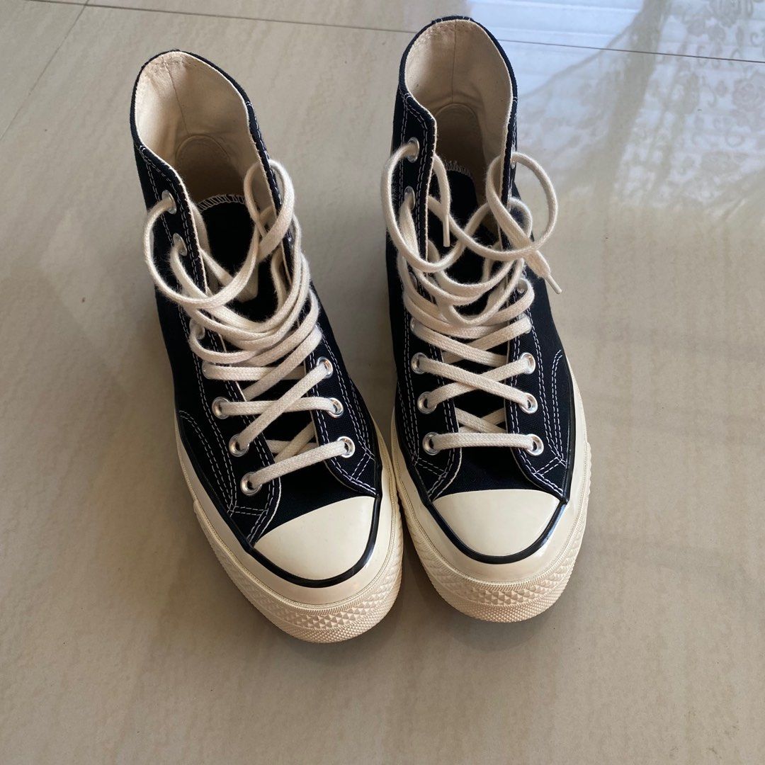 converse 70 black with box (Category: Sneakers) located in Bulacan. Submitted by jamjam_22 (Listing ID 1285076510, Image 1). Description: mens us 7 original 100% with box rfs: Will buy the cream one.