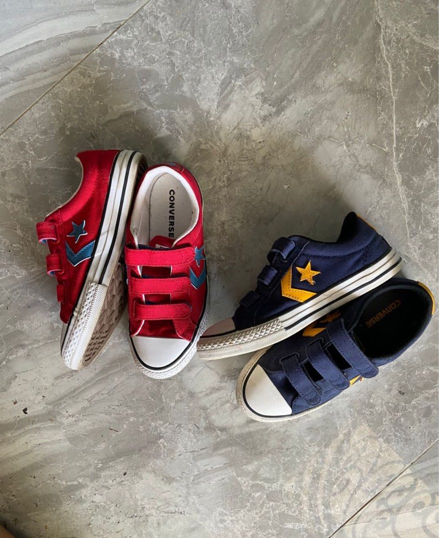 Converse star deals player velcro navy