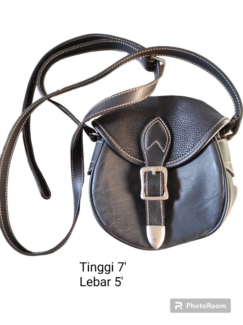 Esprit sling bag clearance malaysia