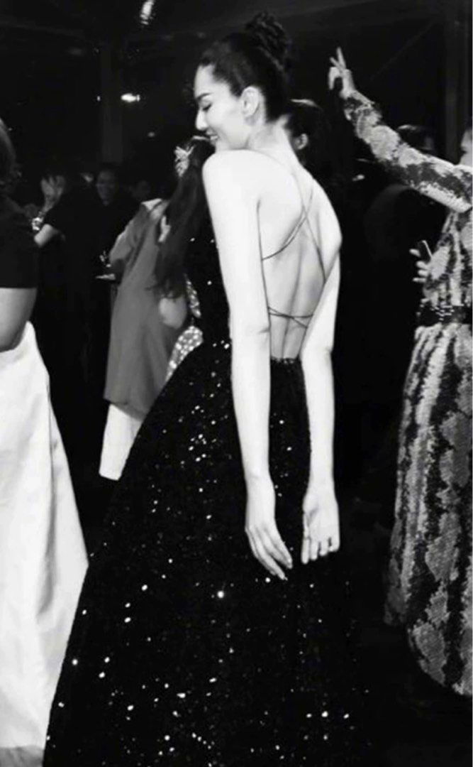 Glamorous hotsell dinner dress