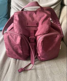(Category: ) located in . Submitted by aeclothing (Listing ID 1285183434, Image 1). Description: .