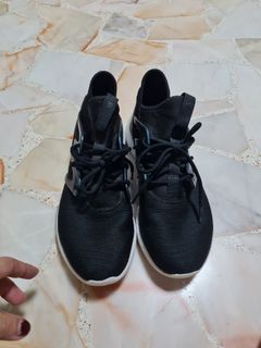 Affordable gym shoes outlet