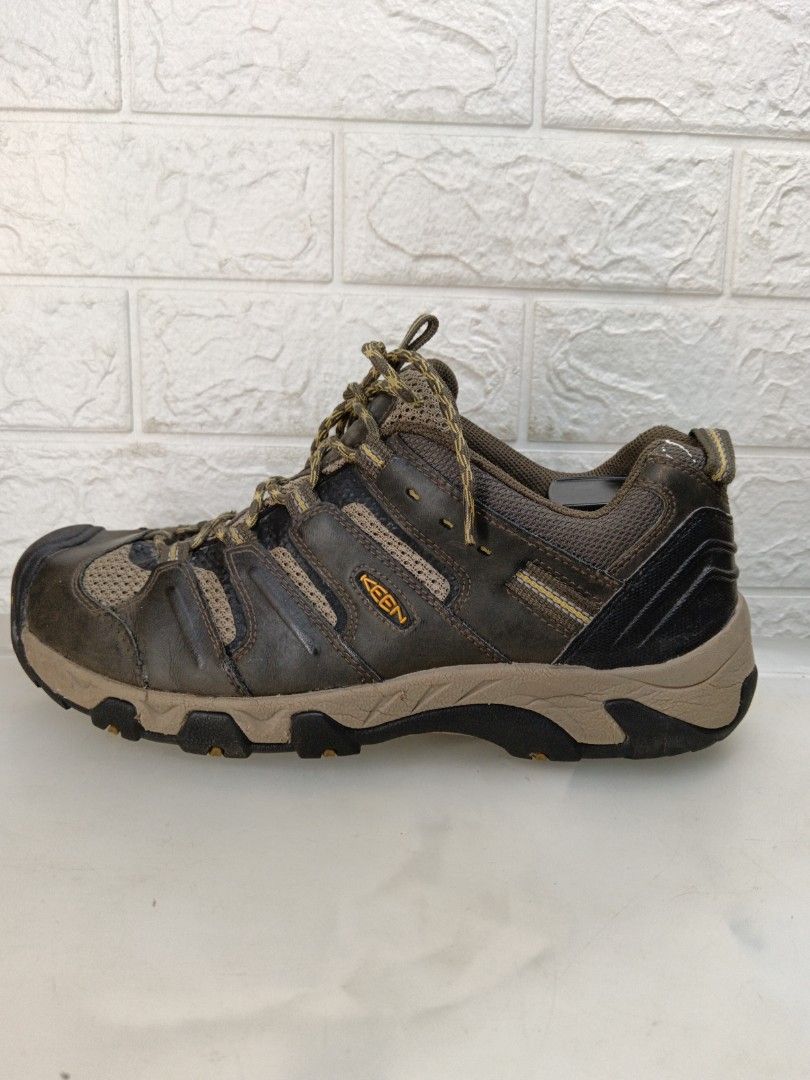 KEEN Koven Hiking
