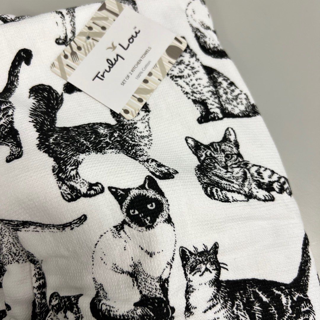 TRULY LOU tm SET OF 2 cat KITCHEN TOWELS 100 Cotton Marshalls USD 10